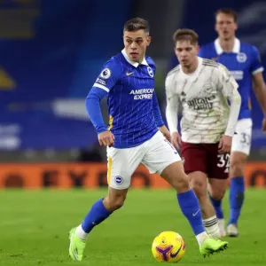 52 Leandro Trossard