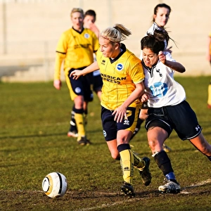 Battle of the Seaside: Brighton & Hove Albion vs. Tottenham - Women's Football, 2013-14 Season