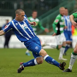 Brighton & Hove Albion: 2009-10 Home Matches vs Yeovil Town Brighton & Hove Albion: 2009-10 Home Matches vs Yeovil Town