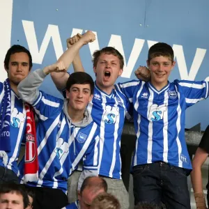 Brighton & Hove Albion 2010-11 Away: Colchester United Brighton & Hove Albion 2010-11 Away: Colchester United