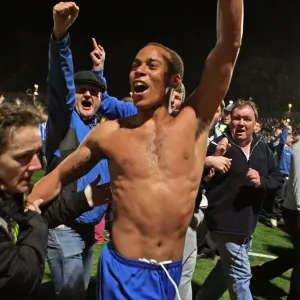 Brighton & Hove Albion: 2010-11 Season Home Games vs. Dagenham & Redbridge Brighton & Hove Albion: 2010-11 Season Home Games vs. Dagenham & Redbridge