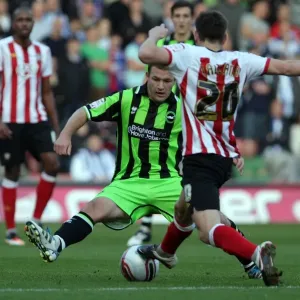 Brighton & Hove Albion 2011-12 Away: Southampton (Highlights) Brighton & Hove Albion 2011-12 Away: Southampton (Highlights)