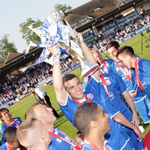 Brighton & Hove Albion: 2011 League 1 Champions - Glorious Past: 2011 League 1 Winners Brighton & Hove Albion: 2011 League 1 Champions - Glorious Past: 2011 League 1 Winners