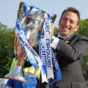 Brighton & Hove Albion: 2011 League 1 Winners Brighton & Hove Albion: 2011 League 1 Winners