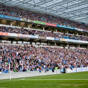Images Dated 2012 August: 25 Aug 2012