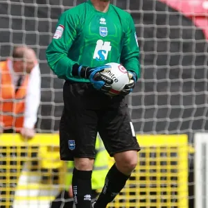 Brighton & Hove Albion Away Games 2010-11: Swindon Town Brighton & Hove Albion Away Games 2010-11: Swindon Town