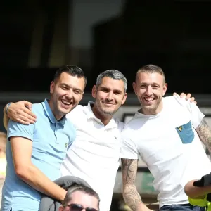 Brighton and Hove Albion Fans Passionate Support at Wolverhampton Wanderers Championship Clash (August 2015) Brighton and Hove Albion Fans Passionate Support at Wolverhampton Wanderers Championship Clash (August 2015)