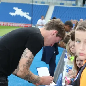 Brighton & Hove Albion FC: Glen Rea Signing Autographs at Young Seagulls Open Training Session (July 2015)