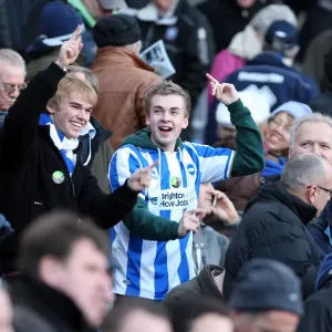Brighton & Hove Albion FC: Electric Atmosphere at The Amex (2011-12) - Crowd Shots Brighton & Hove Albion FC: Electric Atmosphere at The Amex (2011-12) - Crowd Shots
