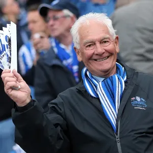 Brighton & Hove Albion FC: Electric Atmosphere - Unforgettable Crowd Moments at The Amex (2012-13) Brighton & Hove Albion FC: Electric Atmosphere - Unforgettable Crowd Moments at The Amex (2012-13)