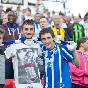 Brighton and Hove Albion FC: Unforgettable Away Days 2012-13 - Electric Fan Crowd Moments Brighton and Hove Albion FC: Unforgettable Away Days 2012-13 - Electric Fan Crowd Moments