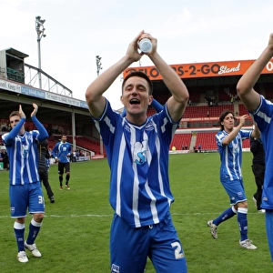 Brighton & Hove Albion: League 1 Title Win - Euphoric Celebration at Walsall, April 2011