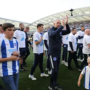 Brighton and Hove Albion: Premier League Survival Celebration - Players Lap of Appreciation (May 2019)