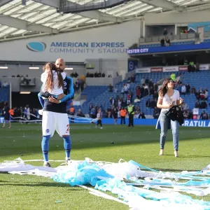 Brighton and Hove Albion: Premier League Survival Celebration - Players Lap of Appreciation (May 2019)