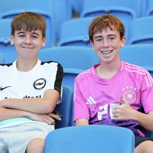 Brighton and Hove Albion v Wolfsburg<br> Pre-Season Friendly<br> 09AUG25 Brighton and Hove Albion v Wolfsburg<br> Pre-Season Friendly<br> 09AUG25