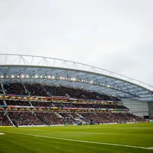 Brighton & Hove Albion vs Barnsley (2011-12): Home Game Highlights Brighton & Hove Albion vs Barnsley (2011-12): Home Game Highlights