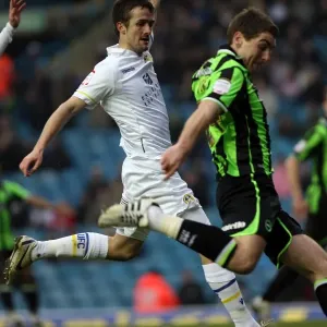 Brighton & Hove Albion vs. Leeds United (Away): 11-02-12 - 2011-12 Season: Away Game Highlights Brighton & Hove Albion vs. Leeds United (Away): 11-02-12 - 2011-12 Season: Away Game Highlights