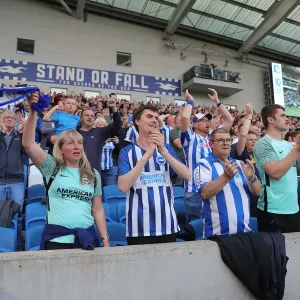 Brighton and Hove Albion vs Manchester United: Intense Premier League Clash at American Express Community Stadium (7May22)