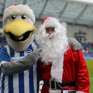 Brighton and Hove Albion vs. Middlesbrough: A Fight in the Sky Bet Championship (19DEC15) Brighton and Hove Albion vs. Middlesbrough: A Fight in the Sky Bet Championship (19DEC15)