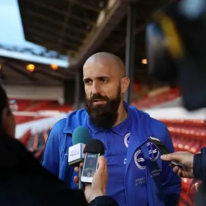 Brighton and Hove Albion vs. Nottingham Forest: EFL Sky Bet Championship Clash at City Ground (04MAR17)