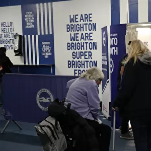 Brighton & Hove Albion Women vs. Arsenal Women: A WSL Showdown at American Express Community Stadium (29APR19)