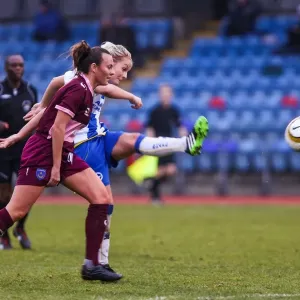 Brighton & Hove Albion Women vs. Portsmouth: 2013-14 Season Match Brighton & Hove Albion Women vs. Portsmouth: 2013-14 Season Match