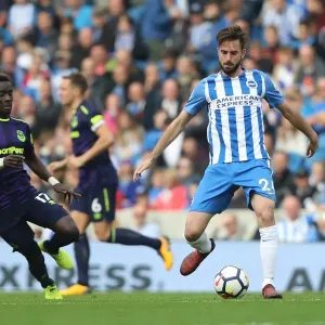 Brighton & Hove Albion's Davy Propper in Action Against Everton (15OCT17) Brighton & Hove Albion's Davy Propper in Action Against Everton (15OCT17)