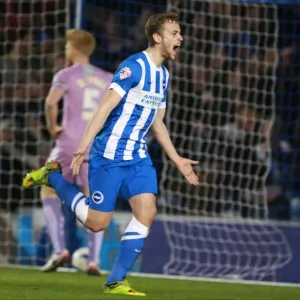 Brighton & Hove Albion's James Wilson Scores First Goal: 1-0 vs. Reading (Championship, 15 March 2016) Brighton & Hove Albion's James Wilson Scores First Goal: 1-0 vs. Reading (Championship, 15 March 2016)
