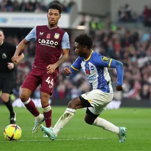 Brighton vs. Aston Villa: A Premier League Battle at American Express Community Stadium - 13 November 2022 Brighton vs. Aston Villa: A Premier League Battle at American Express Community Stadium - 13 November 2022