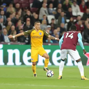 Brighton's Knockaert Tangles with Masuaku and Obiang in Intense West Ham Clash (20OCT17) Brighton's Knockaert Tangles with Masuaku and Obiang in Intense West Ham Clash (20OCT17)