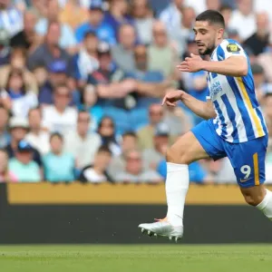 Brighton's Maupay Sprints Towards Goal in Intense Brighton & Hove Albion vs. West Ham United Clash (22MAY22) Brighton's Maupay Sprints Towards Goal in Intense Brighton & Hove Albion vs. West Ham United Clash (22MAY22)