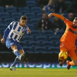 Brighton's Sam Baldock Scores Dramatic Goal Against Ipswich Town in Championship Clash, January 2015