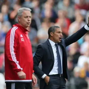 Chris Hughton vs. Kit Symons: Battle of the Managers - Fulham vs. Brighton & Hove Albion, Sky Bet Championship 2015 Chris Hughton vs. Kit Symons: Battle of the Managers - Fulham vs. Brighton & Hove Albion, Sky Bet Championship 2015