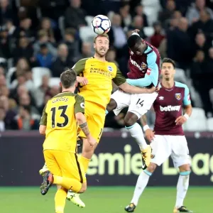 Clash at the London Stadium: Murray vs. Obiang Battle for Aerial Supremacy - West Ham United vs. Brighton and Hove Albion, Premier League 2017 Clash at the London Stadium: Murray vs. Obiang Battle for Aerial Supremacy - West Ham United vs. Brighton and Hove Albion, Premier League 2017