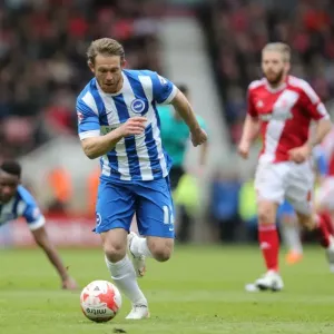 Craig Mackail-Smith in Action: Middlesbrough vs. Brighton and Hove Albion (02MAY15)