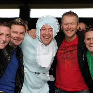 A Crowd Frenzy at Withdean: Brighton & Hove Albion vs. Peterborough United (30th Oct 2010)