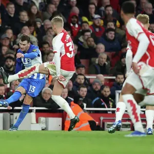 Decisive Moment: Premier League Battle - Arsenal vs. Brighton & Hove Albion (17DEC23) Decisive Moment: Premier League Battle - Arsenal vs. Brighton & Hove Albion (17DEC23)
