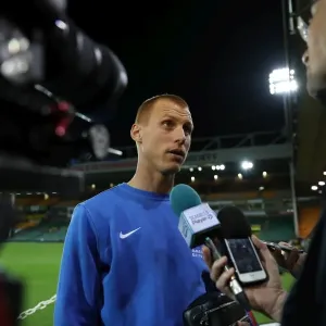 EFL Sky Bet Championship: Intense Clash between Norwich City and Brighton & Hove Albion at Carrow Road Stadium (21APR17) EFL Sky Bet Championship: Intense Clash between Norwich City and Brighton & Hove Albion at Carrow Road Stadium (21APR17)