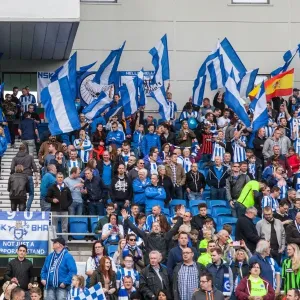 Electric Atmosphere in Brighton and Hove Albion's North Stand: Sky Bet Championship 2016 (Burnley vs. Brighton 02APR16) Electric Atmosphere in Brighton and Hove Albion's North Stand: Sky Bet Championship 2016 (Burnley vs. Brighton 02APR16)