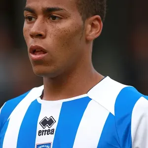 Elliott Bennett: A Former Shining Star of Brighton and Hove Albion FC Elliott Bennett: A Former Shining Star of Brighton and Hove Albion FC