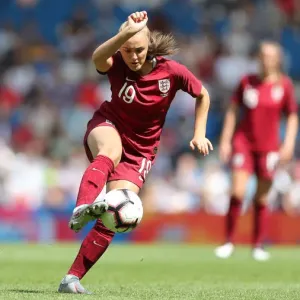 England Women vs New Zealand Women: FIFA World Cup Warm-Up Match at Brighton and Hove Albion's American Express Community Stadium (01.06.19) England Women vs New Zealand Women: FIFA World Cup Warm-Up Match at Brighton and Hove Albion's American Express Community Stadium (01.06.19)