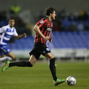 Gordon Greer Leads Brighton and Hove Albion in Championship Clash against Reading (10MAR15)