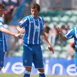 Gordon Greer: The Unyielding Icon of Brighton and Hove Albion FC