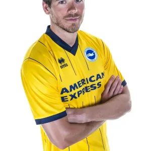 Gordon Greer: The Unyielding Icon of Brighton and Hove Albion FC