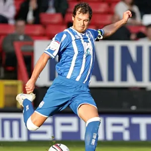 Gordon Greer: The Unyielding Seagull of Brighton and Hove Albion FC Gordon Greer: The Unyielding Seagull of Brighton and Hove Albion FC