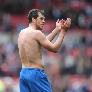 Gordon Greer's Intense Concentration: Middlesbrough vs. Brighton & Hove Albion, May 2015