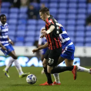 Greg Halford in Action: Reading vs. Brighton and Hove Albion, Championship Clash at Madejski Stadium (10MAR15)