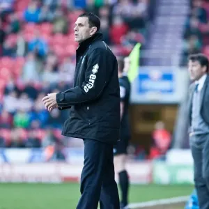 Gus Poyet and Dean Saunders Clash: Doncaster Rovers vs. Brighton & Hove Albion, Npower Championship, 3rd March 2012