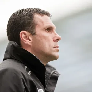 Gus Poyet Leads Brighton & Hove Albion Against Middlesbrough, Npower Championship 2012