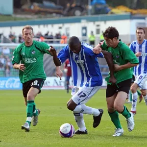 Intense Action: Brighton & Hove Albion vs. Bristol Rovers (2007-08) Intense Action: Brighton & Hove Albion vs. Bristol Rovers (2007-08)